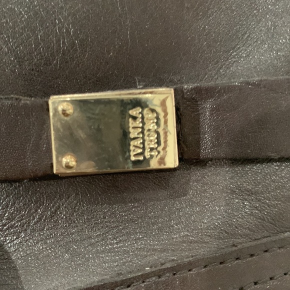 Ivanka Trump boots - Picture 3 of 7